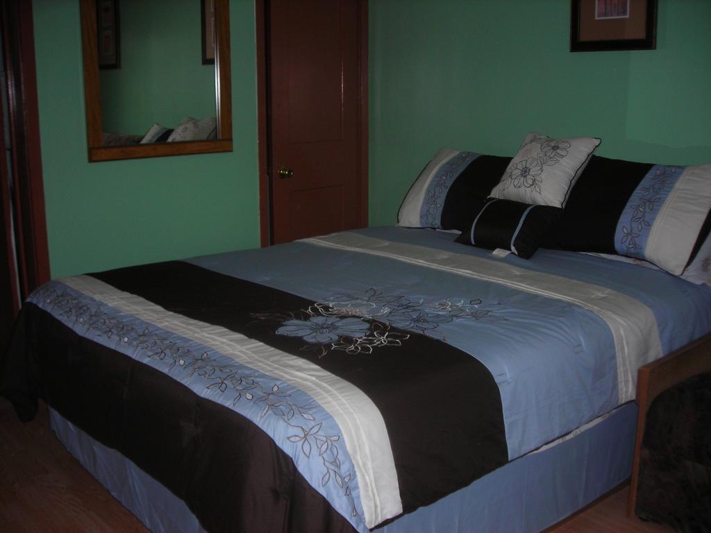 Deer Trail Motel Wisconsin Dells Chambre photo